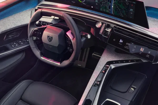 IMAGEN_2_PEUGEOT_3008_1080X1080